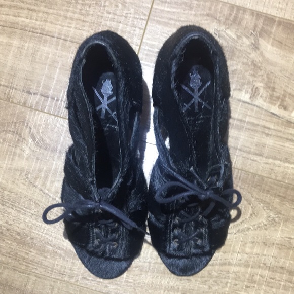 Opening Ceremony pony hair gladiator heel size EU 38 - Picture 7 of 8